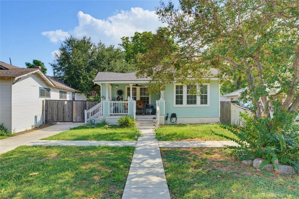 1012 Fulton Avenue San Antonio, TX 78201
