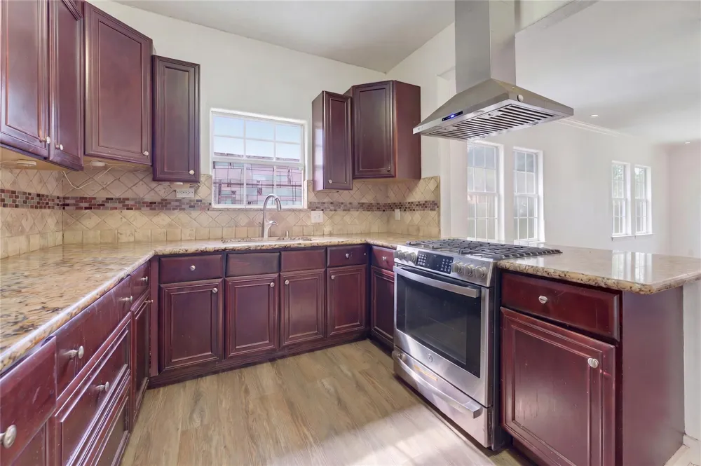 1012 Fulton Avenue San Antonio, TX 78201