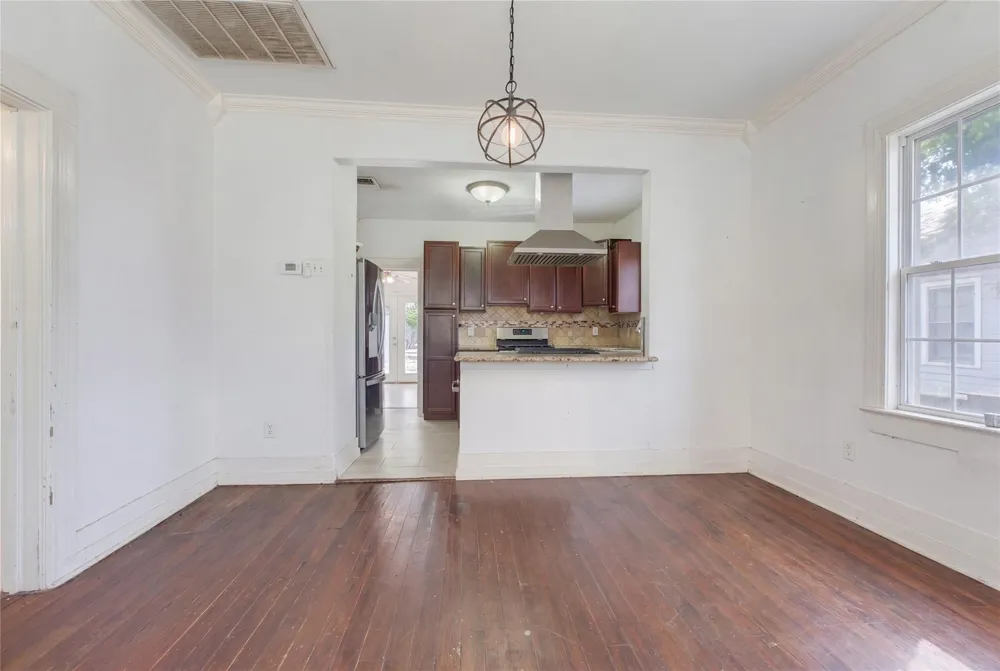 1012 Fulton Avenue San Antonio, TX 78201