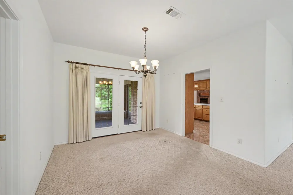 20 Shallow Springs Trinity, TX 75862