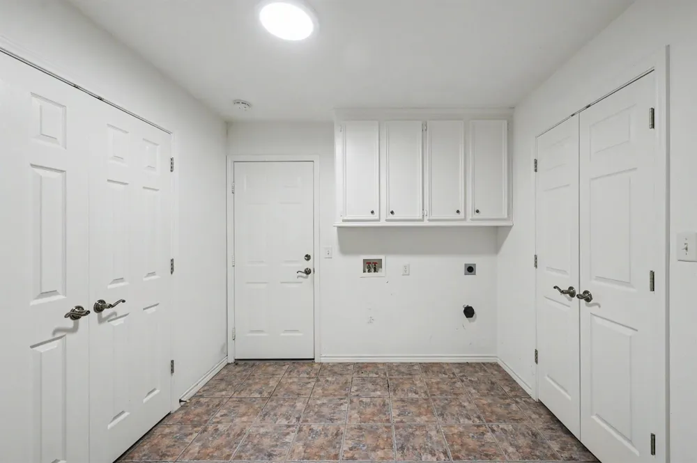 20 Shallow Springs Trinity, TX 75862