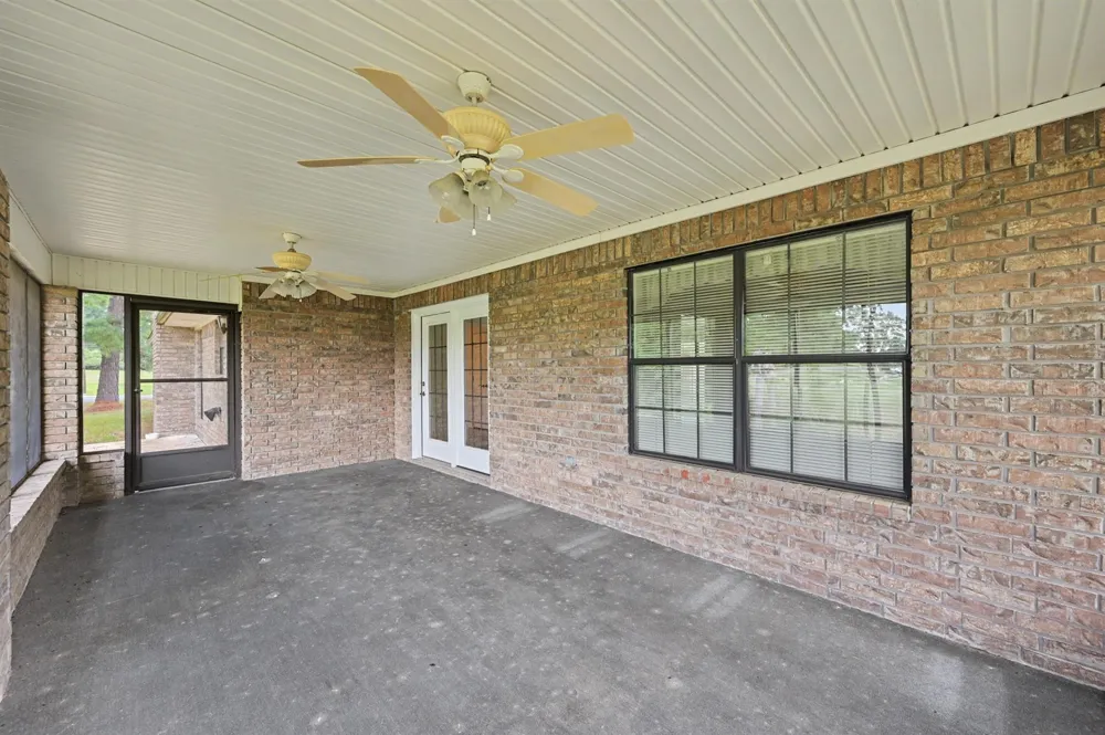 20 Shallow Springs Trinity, TX 75862