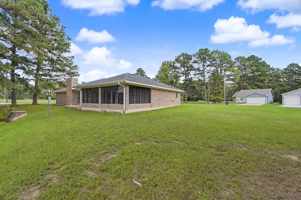 20 Shallow Springs Trinity, TX 75862