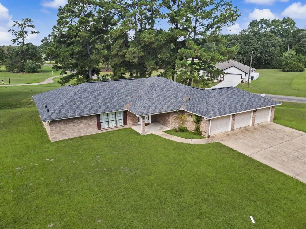 20 Shallow Springs Trinity, TX 75862