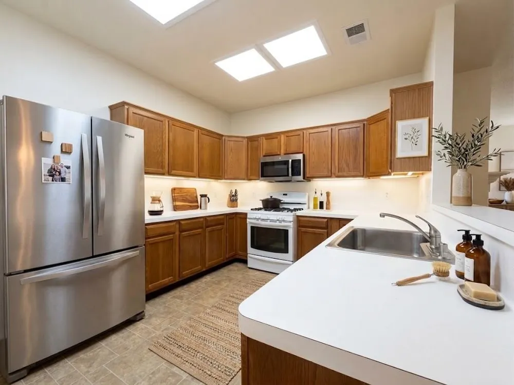 2710 Glen Cullen Lane Pearland, TX 77584