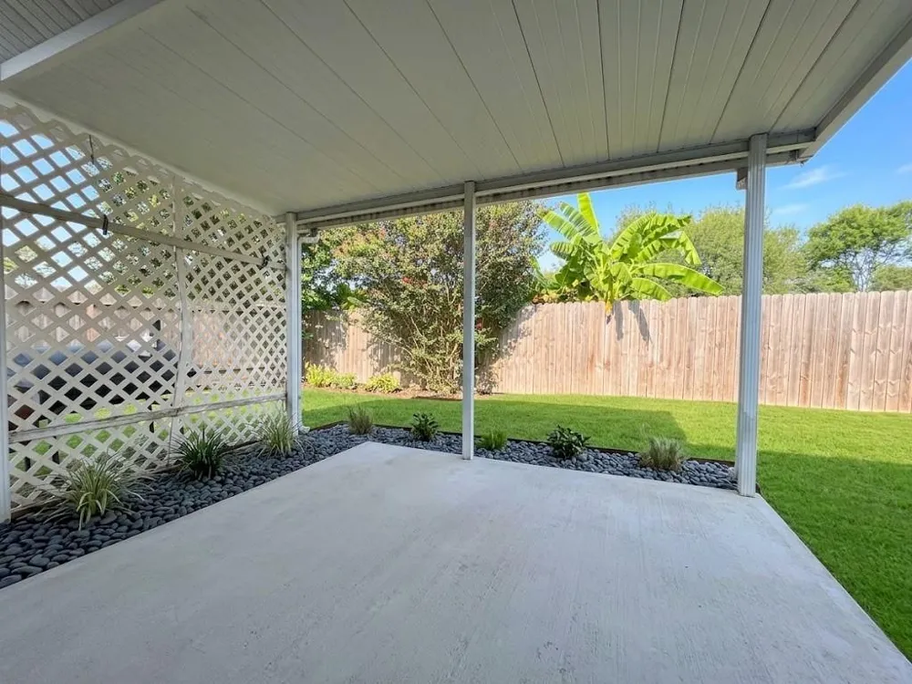 2710 Glen Cullen Lane Pearland, TX 77584