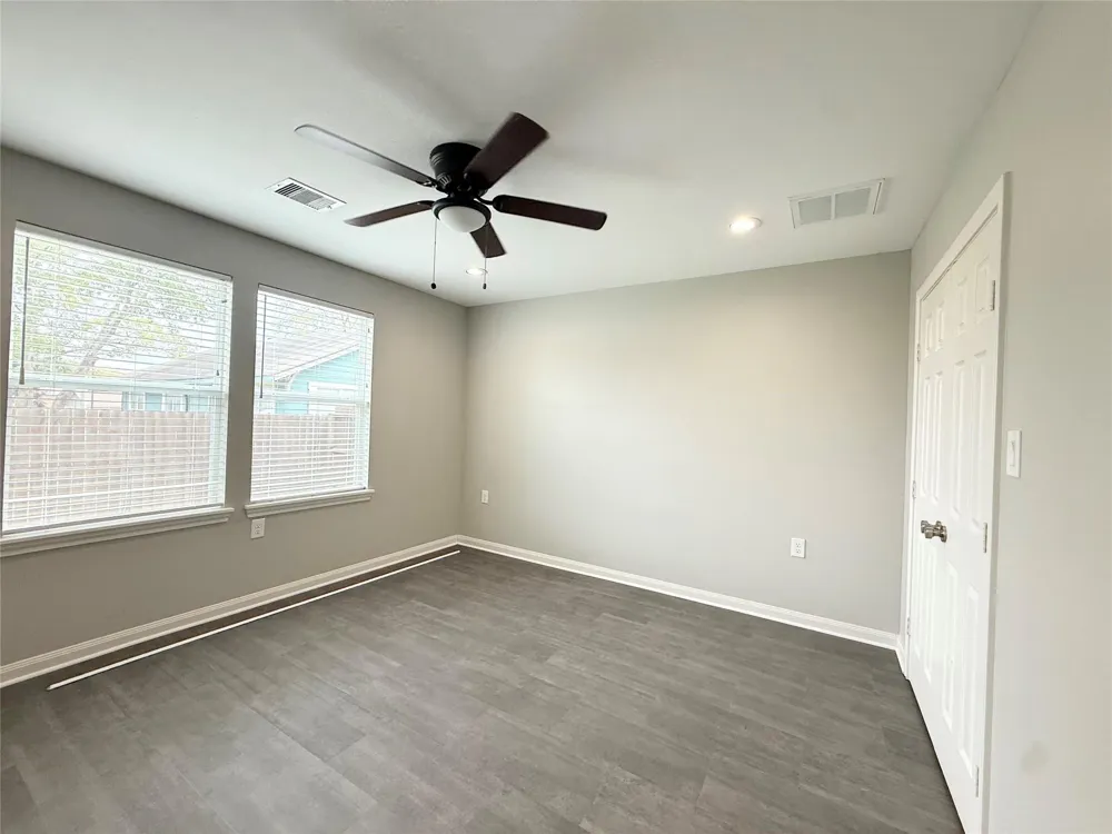 506 Thomason Street Willis, TX 77378