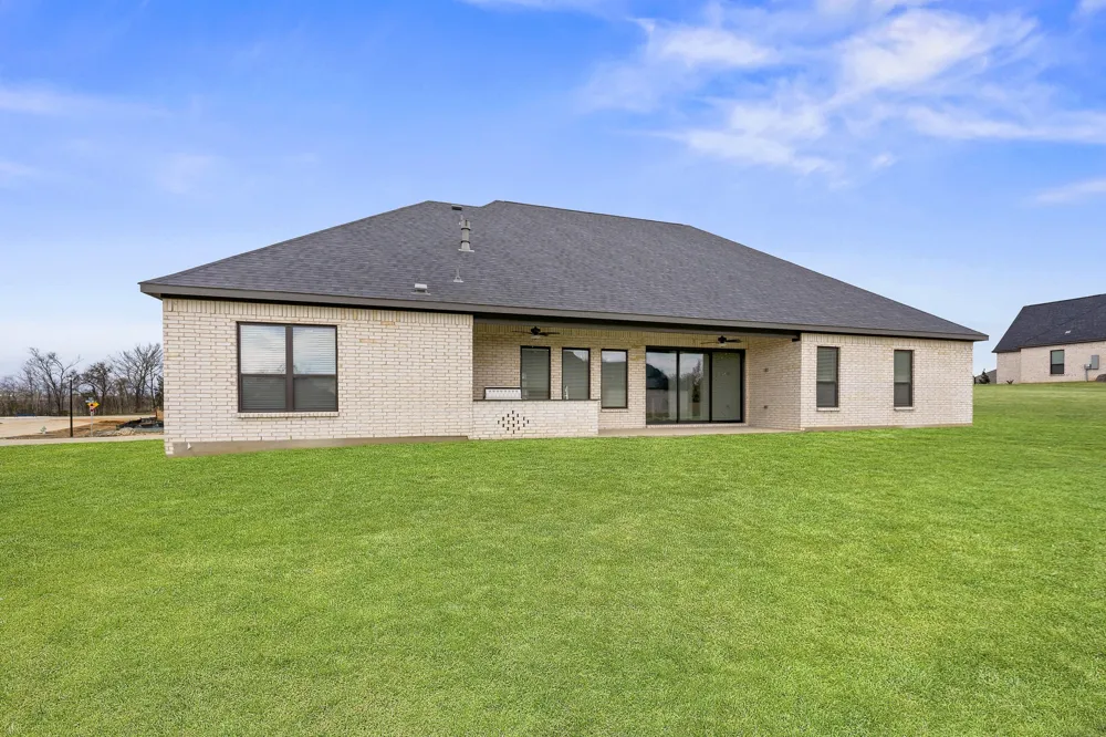 132 Willow Oak Drive Krugerville, TX 76227
