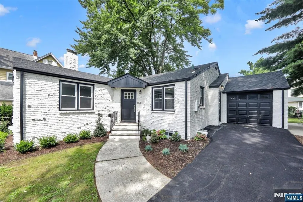 164 New York Avenue Dumont, NJ 07628