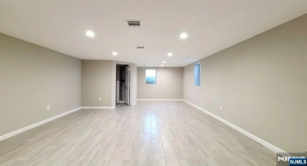 164 New York Avenue Dumont, NJ 07628