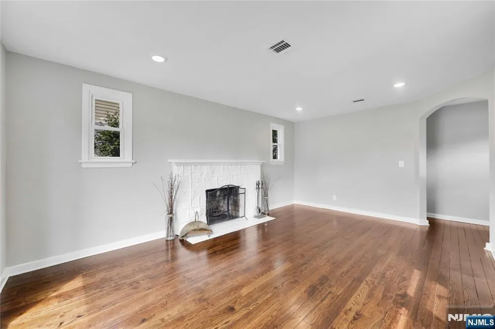 164 New York Avenue Dumont, NJ 07628