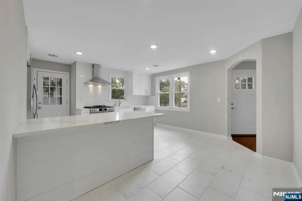164 New York Avenue Dumont, NJ 07628