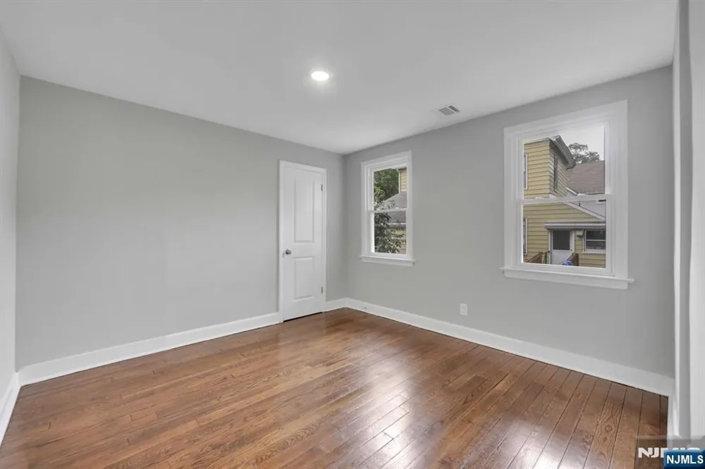 164 New York Avenue Dumont, NJ 07628