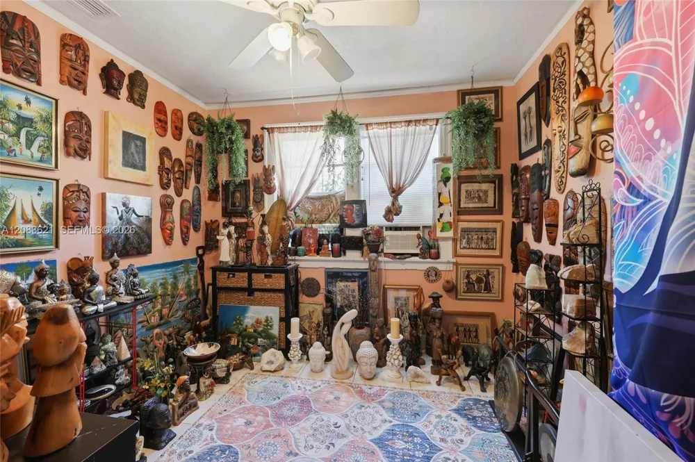 84 NW 47th St Miami, FL 33127