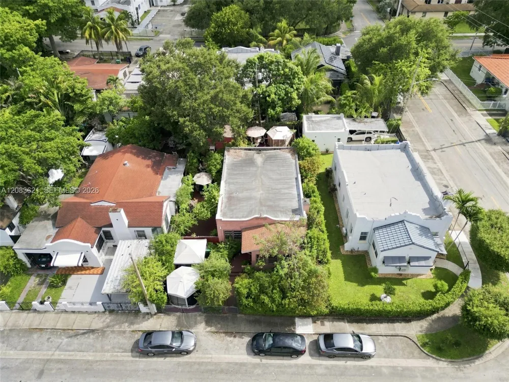 84 NW 47th St Miami, FL 33127