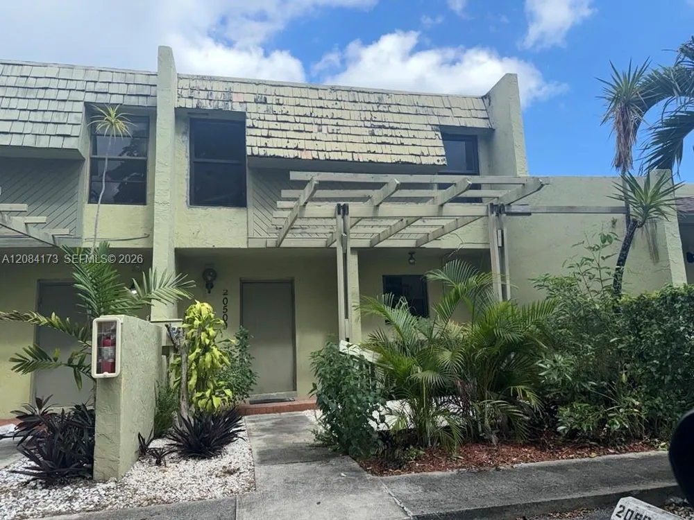 20509 NW 15th Ave #5-2 Miami Gardens, FL 33169