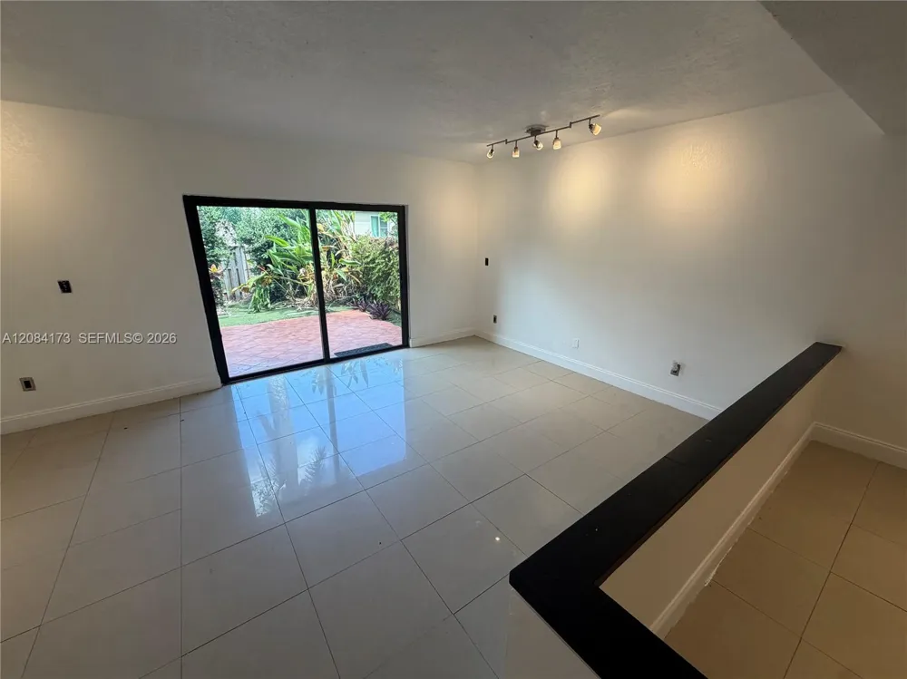 20509 NW 15th Ave #5-2 Miami Gardens, FL 33169