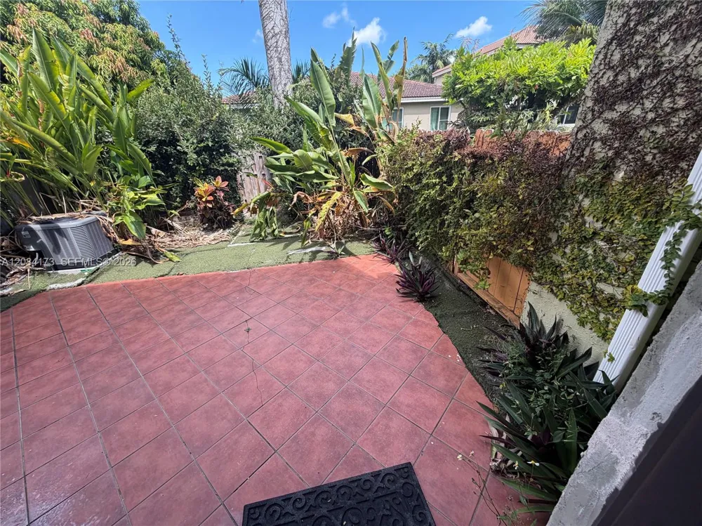 20509 NW 15th Ave #5-2 Miami Gardens, FL 33169