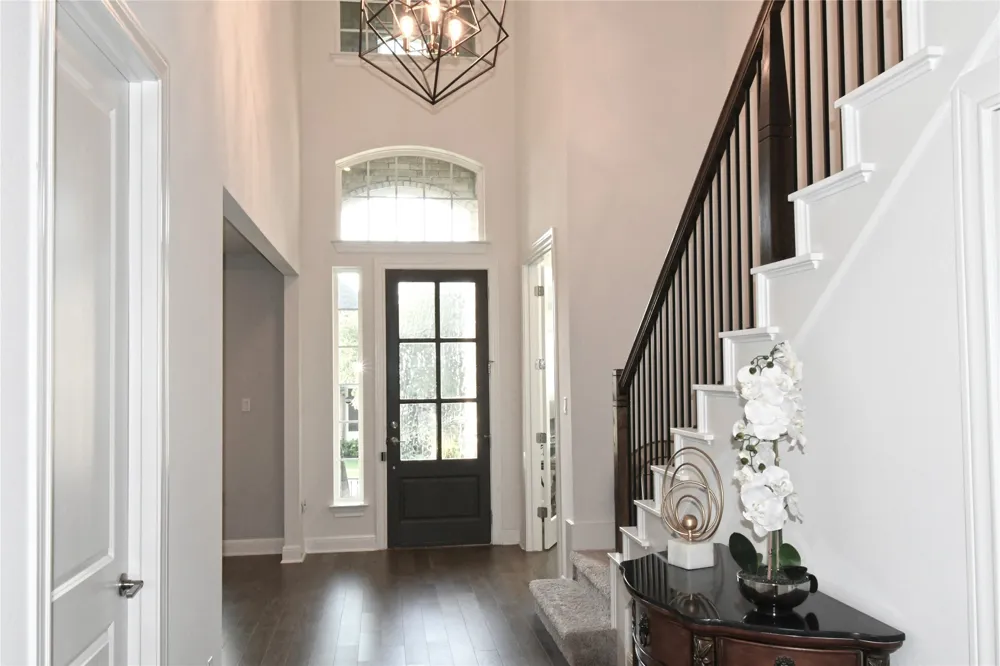 249 Running Bird Road Austin, TX 78737