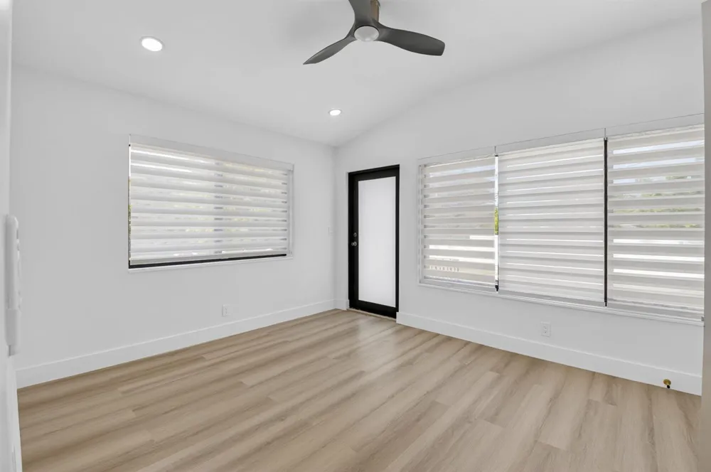 401 NE 15TH TERRACE Boca Raton, FL 33432