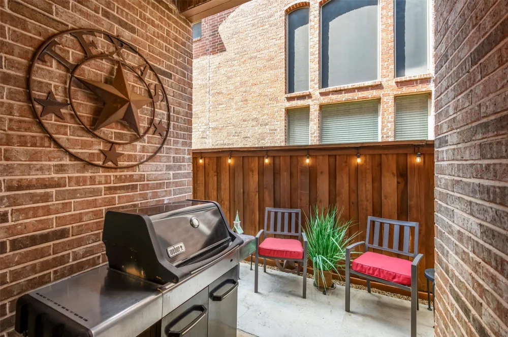 1480 Bristol Lane Lewisville, TX 75077