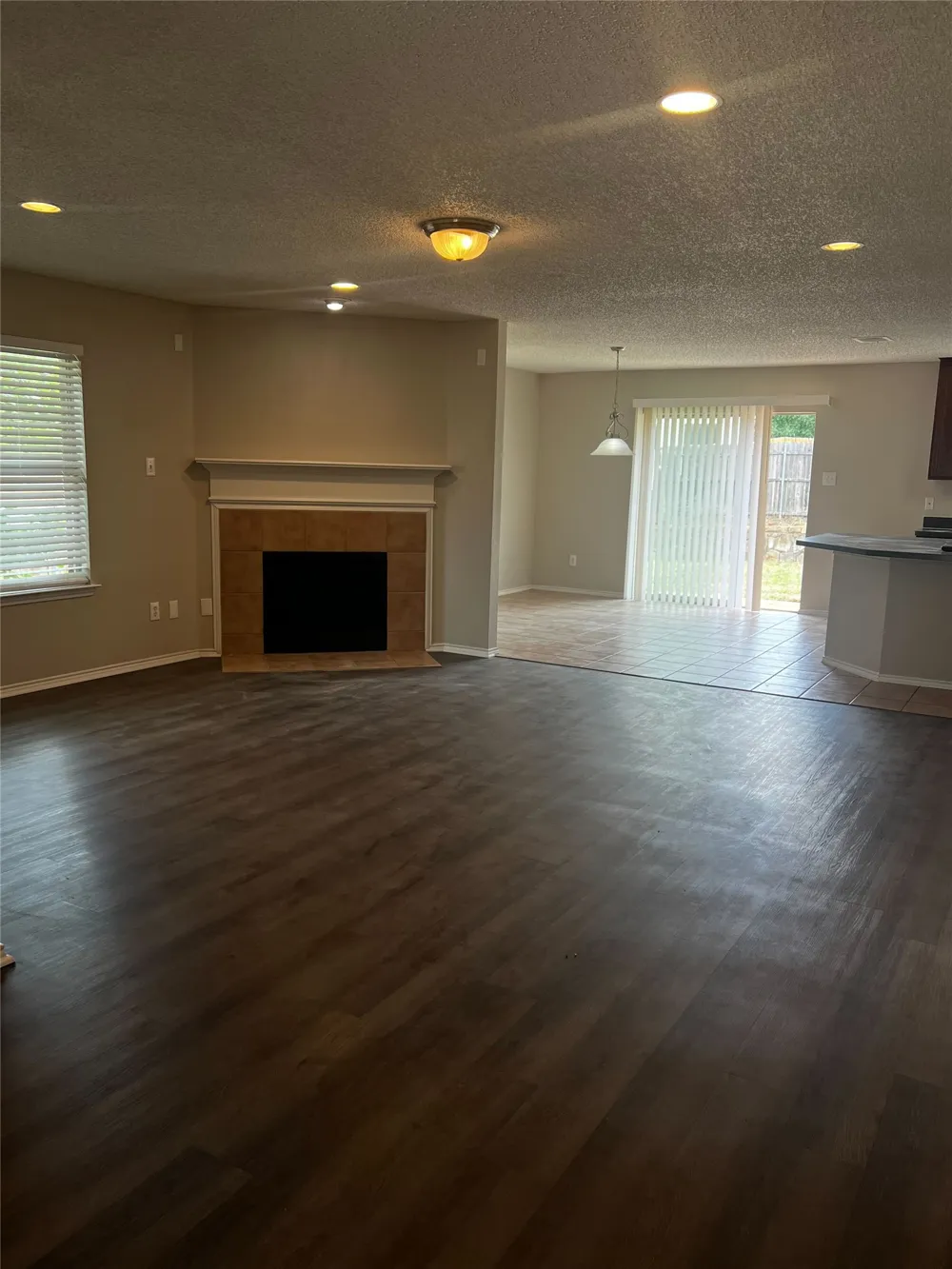 1601 Hedgewood Trail Fort Worth, TX 76112