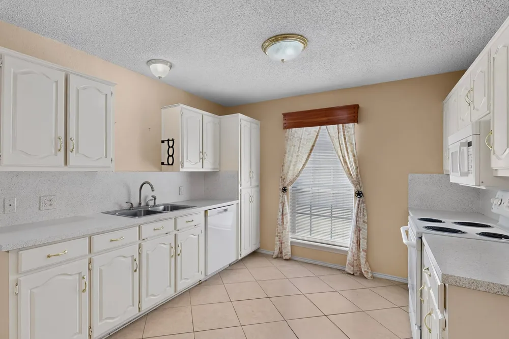 107 Modene Avenue Waxahachie, TX 75165