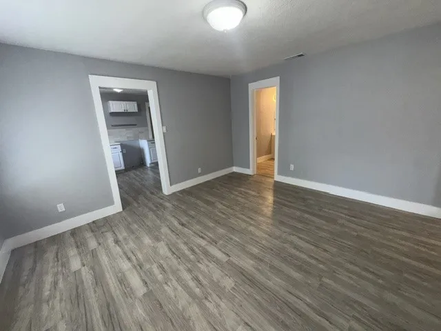 3728 S Main Street Fort Worth, TX 76110