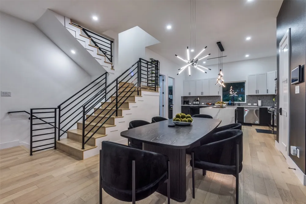 1904 Pollard Street Dallas, TX 75208