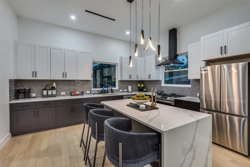 1904 Pollard Street Dallas, TX 75208