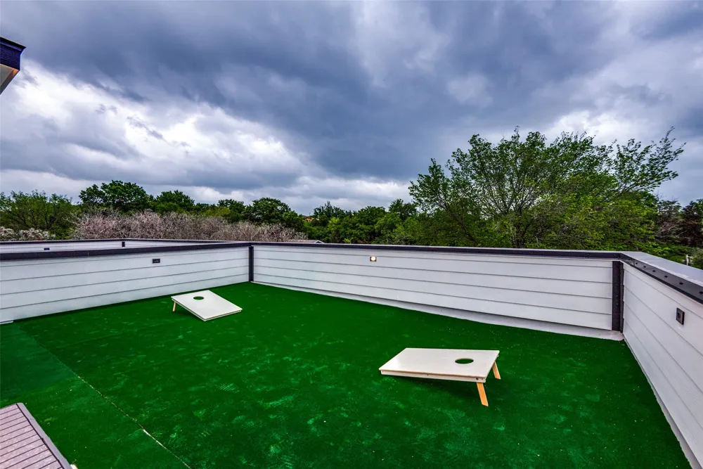 1904 Pollard Street Dallas, TX 75208