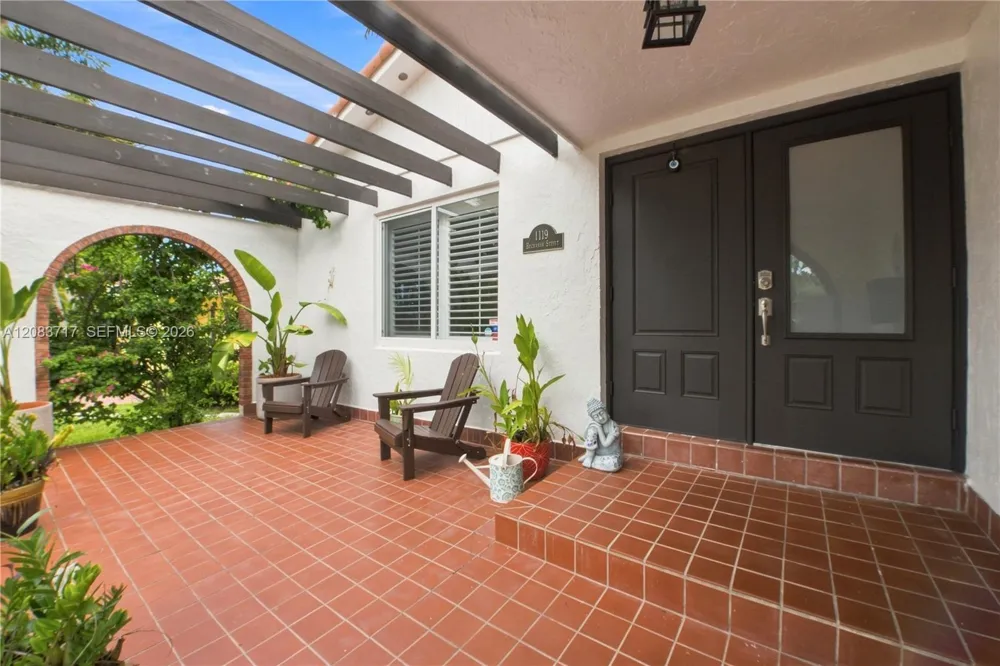 1119 Buchanan St Hollywood, FL 33019