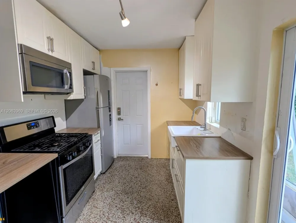 315 SW 19th St Fort Lauderdale, FL 33315