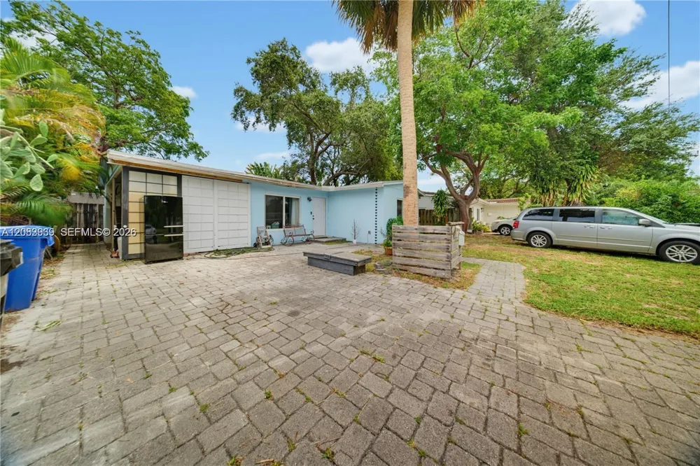315 SW 19th St Fort Lauderdale, FL 33315