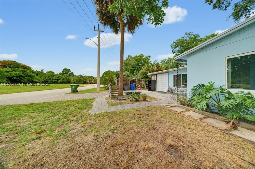 315 SW 19th St Fort Lauderdale, FL 33315