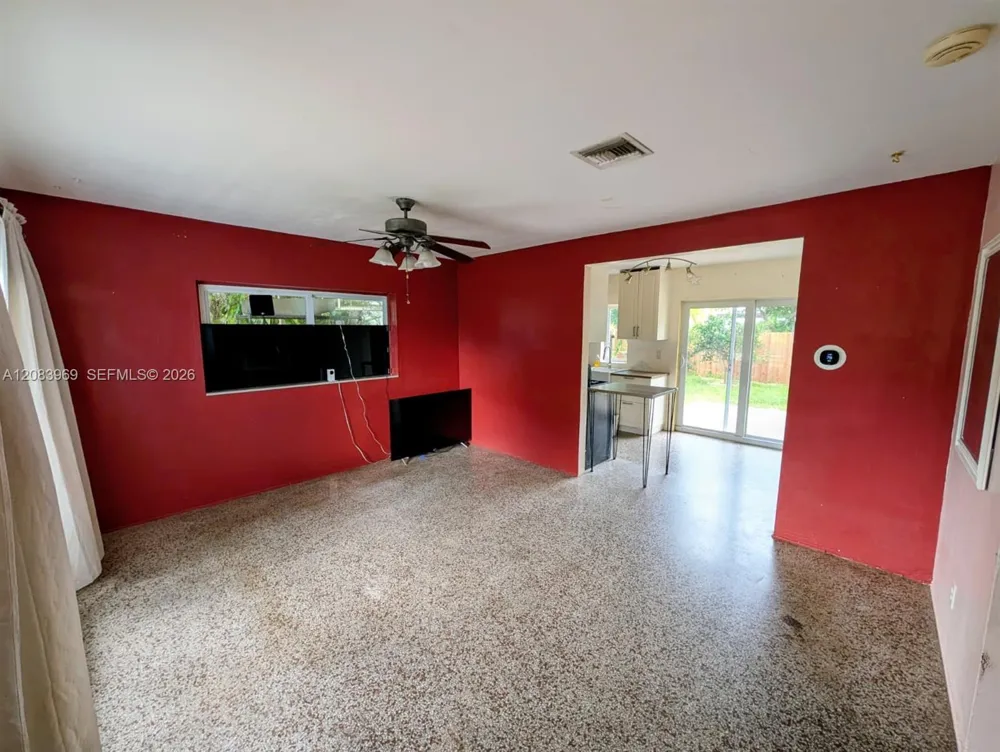 315 SW 19th St Fort Lauderdale, FL 33315