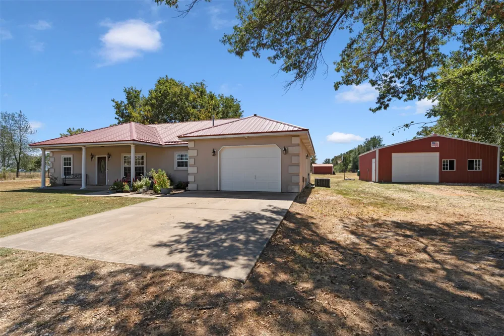 20233 E 570 Colcord, OK 74338