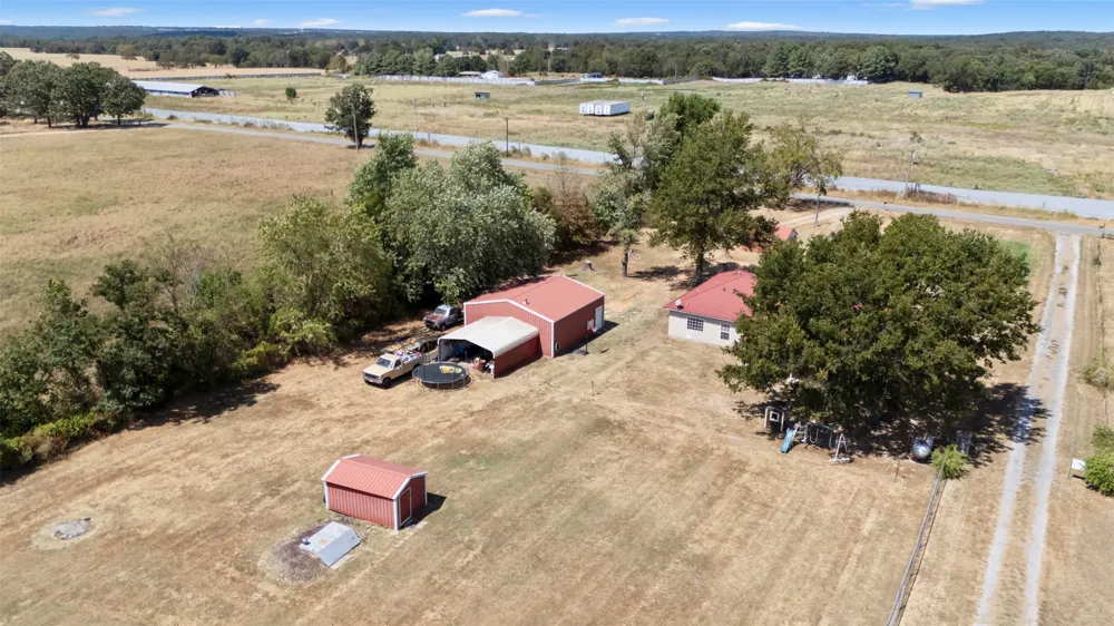 20233 E 570 Colcord, OK 74338