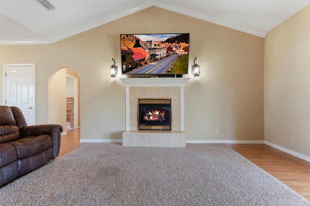 20233 E 570 Colcord, OK 74338