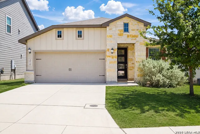 4910 OXBOW BND St Hedwig, TX 78152