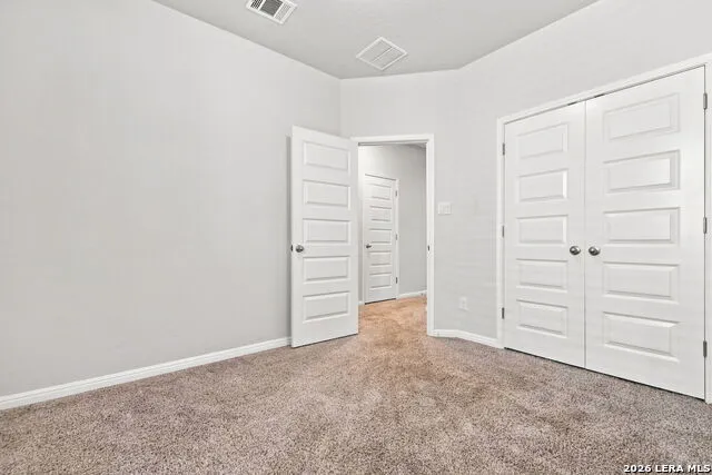 4910 OXBOW BND St Hedwig, TX 78152