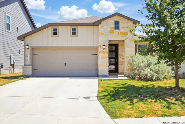 4910 OXBOW BND St Hedwig, TX 78152
