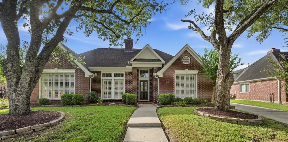 4010 Raven River Drive Pasadena, TX 77059