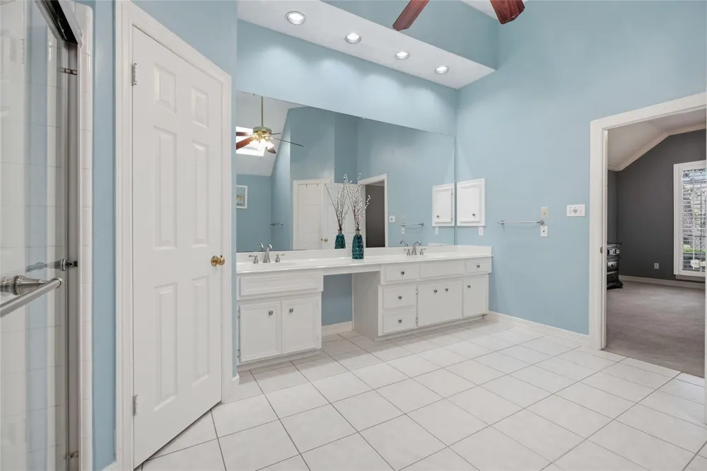 4010 Raven River Drive Pasadena, TX 77059