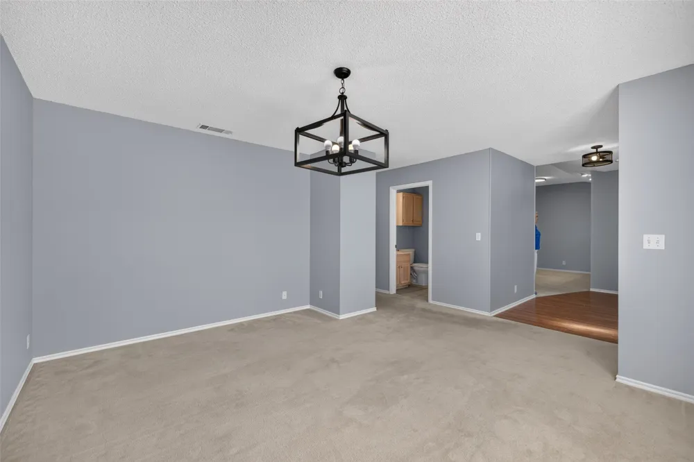8311 S 84th EastPlace Tulsa, OK 74133