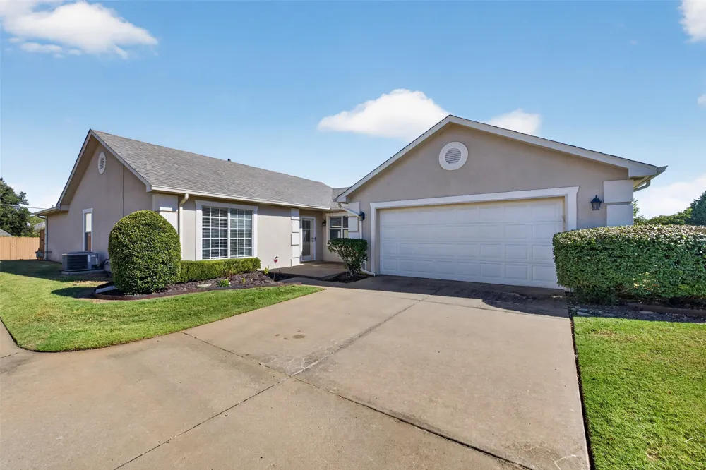 8311 S 84th EastPlace Tulsa, OK 74133