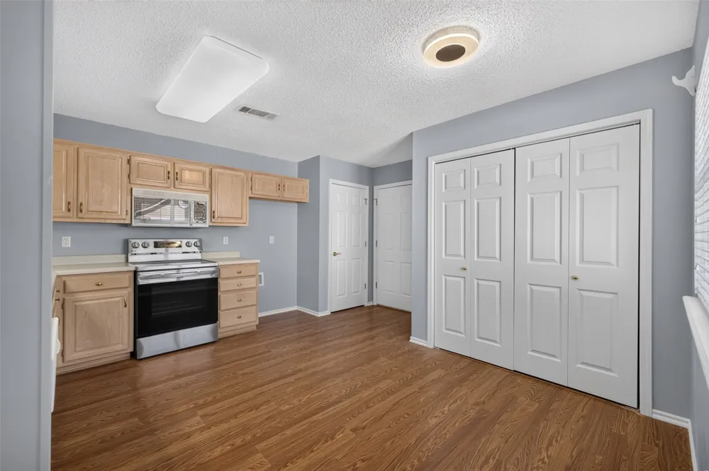 8311 S 84th EastPlace Tulsa, OK 74133