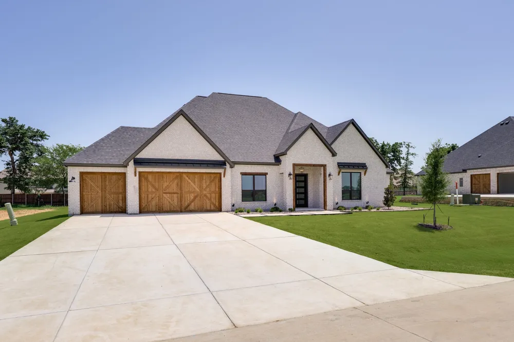 128 Texas Ash Drive Krugerville, TX 76227