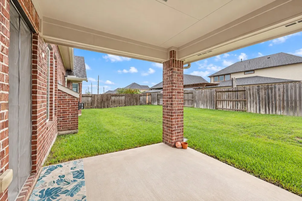 15310 Montreal Drive Cypress, TX 77429