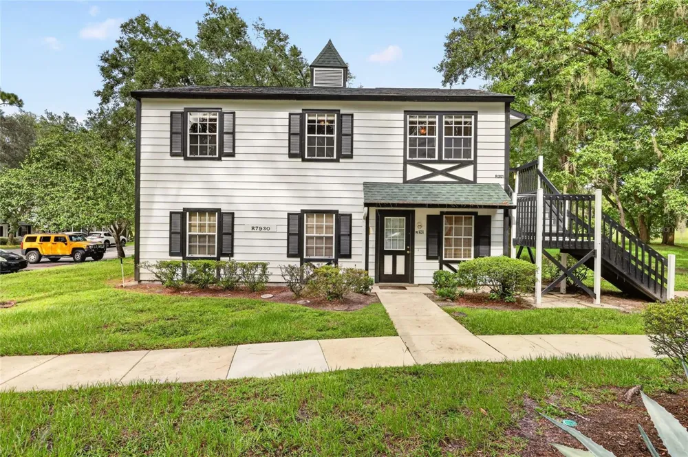 7930 MIDWAY DRIVE TERRACE #R201 ocala, FL 34472